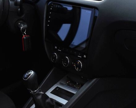 Белый Шкода Октавия, объемом двигателя 1.4 л и пробегом 255 тыс. км за 9950 $, фото 12 на Automoto.ua