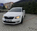 Білий Шкода Октавія, об'ємом двигуна 1.6 л та пробігом 324 тис. км за 9000 $, фото 1 на Automoto.ua