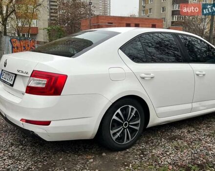 Белый Шкода Октавия, объемом двигателя 1.97 л и пробегом 282 тыс. км за 11000 $, фото 4 на Automoto.ua