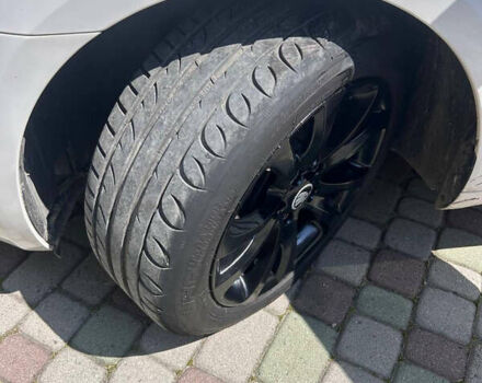 Білий Шкода Октавія, об'ємом двигуна 1.6 л та пробігом 171 тис. км за 11000 $, фото 11 на Automoto.ua