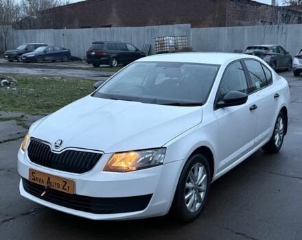 Белый Шкода Октавия, объемом двигателя 1.2 л и пробегом 122 тыс. км за 4300 $, фото 2 на Automoto.ua