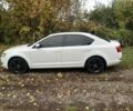 Шкода Октавия 2013 в Киеве на Automoto.ua Белый Шкода Октавия, объемом двигателя 2 л и пробегом 276 тыс. км за 9500 $, фото 2 на Automoto.ua