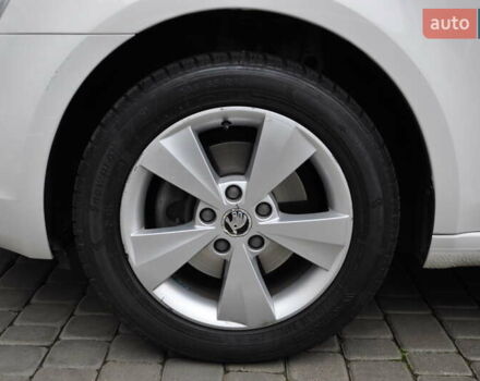 Білий Шкода Октавія, об'ємом двигуна 1.4 л та пробігом 148 тис. км за 9000 $, фото 12 на Automoto.ua