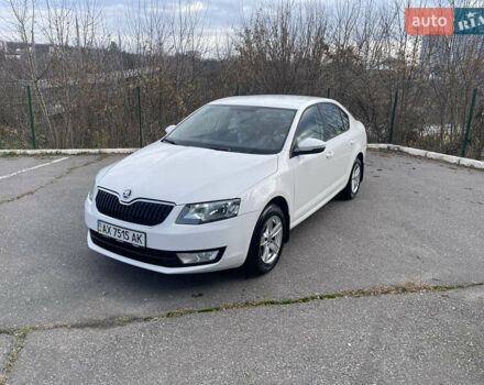 Білий Шкода Октавія, об'ємом двигуна 1.2 л та пробігом 117 тис. км за 8900 $, фото 2 на Automoto.ua
