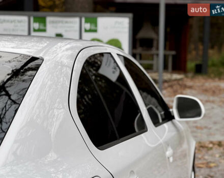 Шкода Октавія 2013 у Вінниці на Automoto.ua Білий Шкода Октавія, об'ємом двигуна 2 л та пробігом 223 тис. км за 10600 $, фото 22 на Automoto.ua