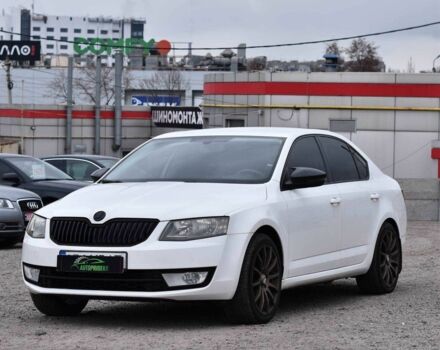Белый Шкода Октавия, объемом двигателя 1.4 л и пробегом 255 тыс. км за 9950 $, фото 4 на Automoto.ua