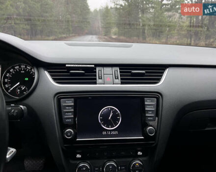 Білий Шкода Октавія, об'ємом двигуна 1.97 л та пробігом 348 тис. км за 14000 $, фото 27 на Automoto.ua