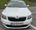 Білий Шкода Октавія, об'ємом двигуна 1.6 л та пробігом 227 тис. км за 10900 $, фото 6 на Automoto.ua