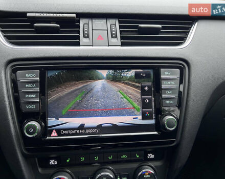 Білий Шкода Октавія, об'ємом двигуна 1.97 л та пробігом 348 тис. км за 14000 $, фото 50 на Automoto.ua