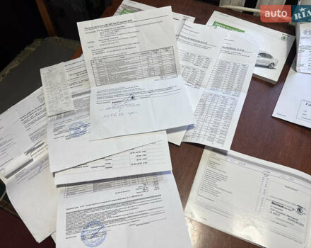 Білий Шкода Октавія, об'ємом двигуна 1.97 л та пробігом 348 тис. км за 14000 $, фото 58 на Automoto.ua