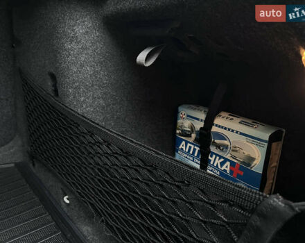 Білий Шкода Октавія, об'ємом двигуна 1.97 л та пробігом 348 тис. км за 14000 $, фото 44 на Automoto.ua