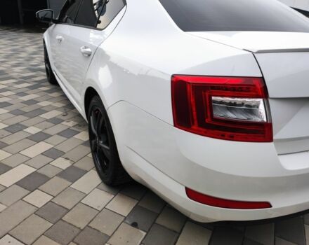 Белый Шкода Октавия, объемом двигателя 1.6 л и пробегом 250 тыс. км за 11499 $, фото 4 на Automoto.ua