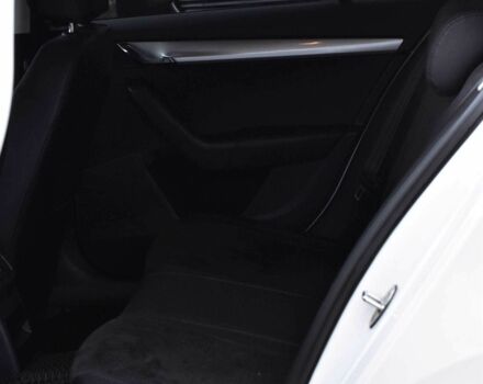 Белый Шкода Октавия, объемом двигателя 1.4 л и пробегом 255 тыс. км за 9950 $, фото 17 на Automoto.ua