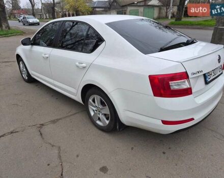 Білий Шкода Октавія, об'ємом двигуна 1.8 л та пробігом 250 тис. км за 9999 $, фото 1 на Automoto.ua