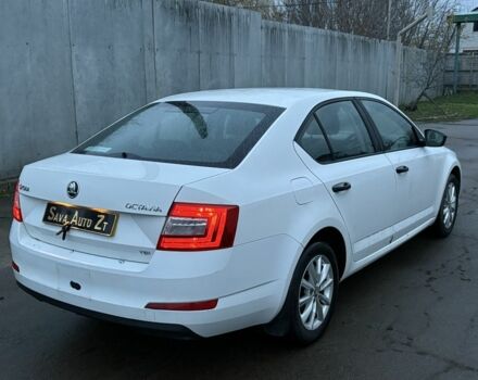 Белый Шкода Октавия, объемом двигателя 1.2 л и пробегом 122 тыс. км за 4300 $, фото 7 на Automoto.ua