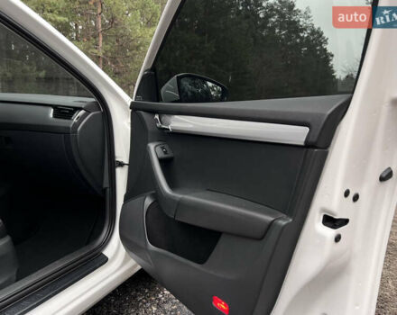 Білий Шкода Октавія, об'ємом двигуна 1.97 л та пробігом 348 тис. км за 14000 $, фото 35 на Automoto.ua