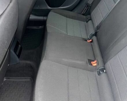 Белый Шкода Октавия, объемом двигателя 1.8 л и пробегом 217 тыс. км за 10000 $, фото 3 на Automoto.ua