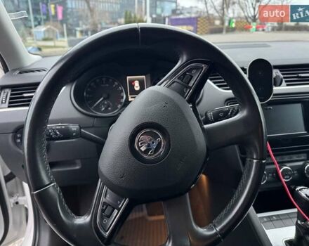 Білий Шкода Октавія, об'ємом двигуна 1.6 л та пробігом 227 тис. км за 10900 $, фото 21 на Automoto.ua