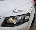 Шкода Октавия 2013 в Полтаве на Automoto.ua Белый Шкода Октавия, объемом двигателя 1.6 л и пробегом 255 тыс. км за 11750 $, фото 2 на Automoto.ua