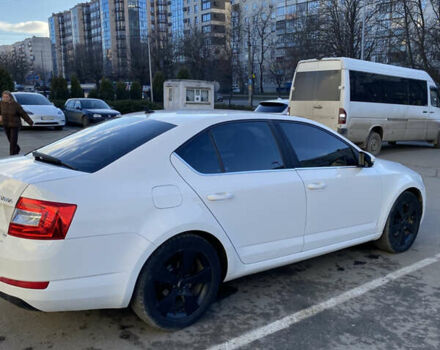 Белый Шкода Октавия, объемом двигателя 1.6 л и пробегом 335 тыс. км за 9250 $, фото 1 на Automoto.ua