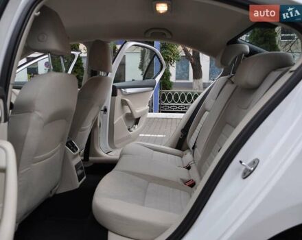 Білий Шкода Октавія, об'ємом двигуна 1.4 л та пробігом 148 тис. км за 9000 $, фото 13 на Automoto.ua