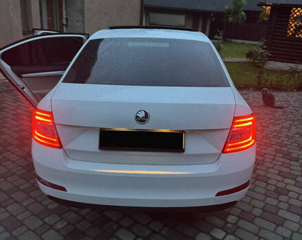 Білий Шкода Октавія, об'ємом двигуна 1.6 л та пробігом 171 тис. км за 11000 $, фото 26 на Automoto.ua