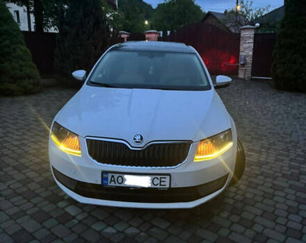 Білий Шкода Октавія, об'ємом двигуна 1.6 л та пробігом 171 тис. км за 11000 $, фото 14 на Automoto.ua