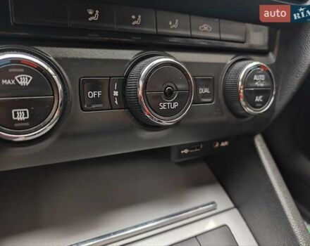 Шкода Октавия 2013 в Полтаве на Automoto.ua Белый Шкода Октавия, объемом двигателя 1.6 л и пробегом 255 тыс. км за 11750 $, фото 22 на Automoto.ua