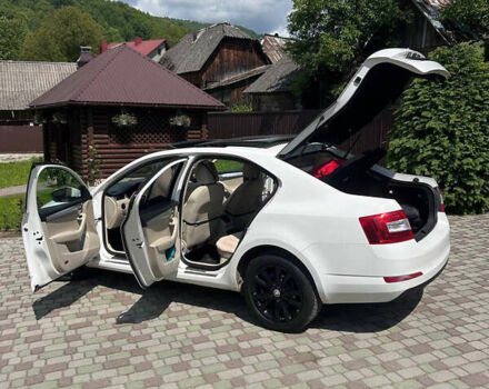 Білий Шкода Октавія, об'ємом двигуна 1.6 л та пробігом 171 тис. км за 11000 $, фото 10 на Automoto.ua