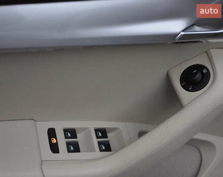 Білий Шкода Октавія, об'ємом двигуна 1.4 л та пробігом 148 тис. км за 9000 $, фото 18 на Automoto.ua