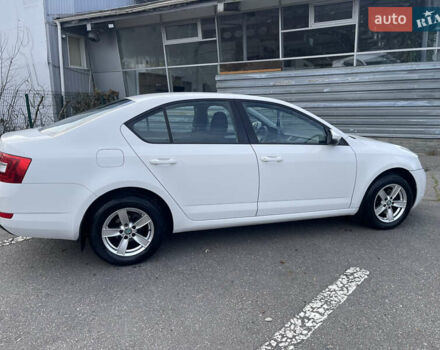 Білий Шкода Октавія, об'ємом двигуна 1.2 л та пробігом 117 тис. км за 8900 $, фото 9 на Automoto.ua