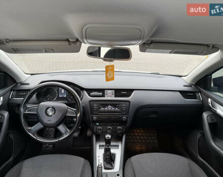 Шкода Октавия 2013 в Мукачеве на Automoto.ua Белый Шкода Октавия, объемом двигателя 1.6 л и пробегом 325 тыс. км за 10999 $, фото 13 на Automoto.ua