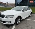 Білий Шкода Октавія, об'ємом двигуна 1.6 л та пробігом 227 тис. км за 10900 $, фото 1 на Automoto.ua