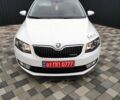 Шкода Октавия 2013 в Полтаве на Automoto.ua Белый Шкода Октавия, объемом двигателя 1.6 л и пробегом 255 тыс. км за 11750 $, фото 8 на Automoto.ua