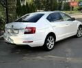 Белый Шкода Октавия, объемом двигателя 1.97 л и пробегом 254 тыс. км за 12600 $, фото 3 на Automoto.ua