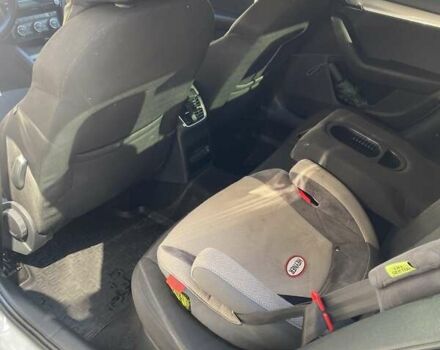 Білий Шкода Октавія, об'ємом двигуна 1.6 л та пробігом 221 тис. км за 11500 $, фото 11 на Automoto.ua
