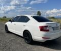 Белый Шкода Октавия, объемом двигателя 1.2 л и пробегом 305 тыс. км за 7999 $, фото 1 на Automoto.ua