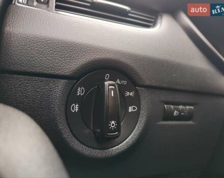 Шкода Октавия 2013 в Полтаве на Automoto.ua Белый Шкода Октавия, объемом двигателя 1.6 л и пробегом 255 тыс. км за 11750 $, фото 25 на Automoto.ua