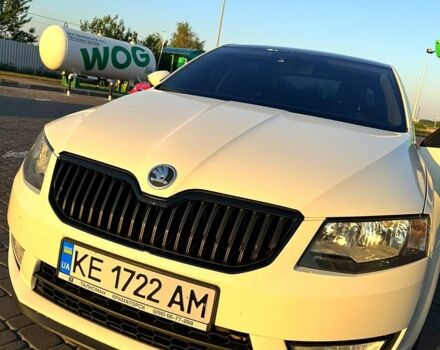 Білий Шкода Октавія, об'ємом двигуна 1.8 л та пробігом 255 тис. км за 11500 $, фото 8 на Automoto.ua