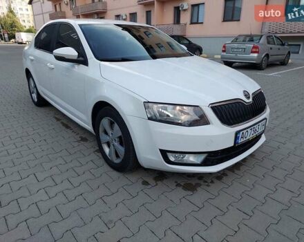 Белый Шкода Октавия, объемом двигателя 1.6 л и пробегом 350 тыс. км за 9200 $, фото 8 на Automoto.ua