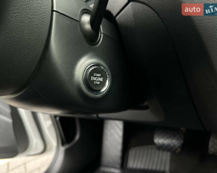 Белый Шкода Октавия, объемом двигателя 1.6 л и пробегом 227 тыс. км за 11800 $, фото 33 на Automoto.ua