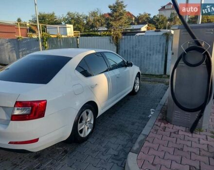 Білий Шкода Октавія, об'ємом двигуна 1.97 л та пробігом 218 тис. км за 10500 $, фото 7 на Automoto.ua