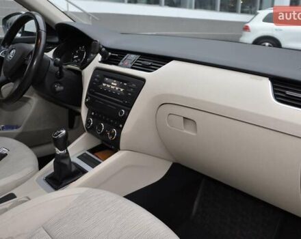 Білий Шкода Октавія, об'ємом двигуна 1.4 л та пробігом 148 тис. км за 9000 $, фото 16 на Automoto.ua