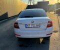 Білий Шкода Октавія, об'ємом двигуна 1.8 л та пробігом 255 тис. км за 11500 $, фото 1 на Automoto.ua