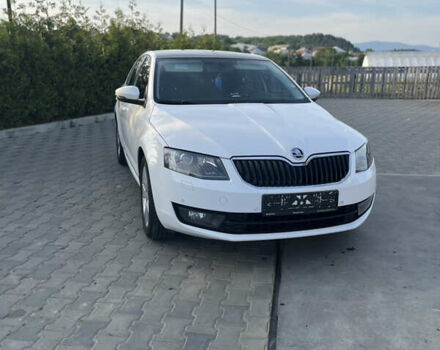 Шкода Октавія 2014 у Хусте на Automoto.ua Білий Шкода Октавія, об'ємом двигуна 1.97 л та пробігом 252 тис. км за 12200 $, фото 13 на Automoto.ua