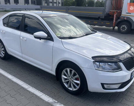 Білий Шкода Октавія, об'ємом двигуна 1.6 л та пробігом 261 тис. км за 10000 $, фото 2 на Automoto.ua