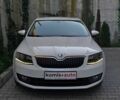 Белый Шкода Октавия, объемом двигателя 2 л и пробегом 328 тыс. км за 11499 $, фото 1 на Automoto.ua