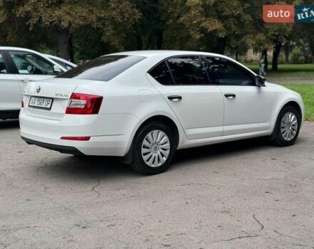 Белый Шкода Октавия, объемом двигателя 1.4 л и пробегом 287 тыс. км за 8299 $, фото 6 на Automoto.ua