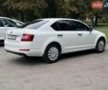 Белый Шкода Октавия, объемом двигателя 1.4 л и пробегом 287 тыс. км за 8299 $, фото 6 на Automoto.ua