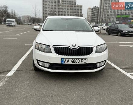 Белый Шкода Октавия, объемом двигателя 1.4 л и пробегом 174 тыс. км за 10200 $, фото 2 на Automoto.ua